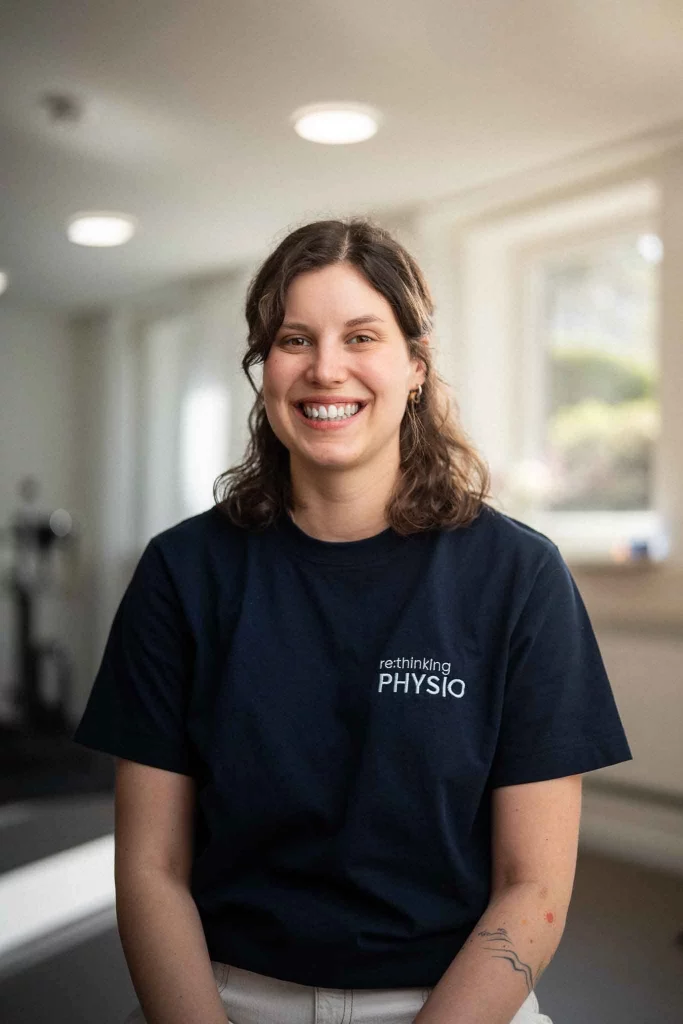emily-urban-phyiotherapeutin-inhaberin-wissenschaftliche-mitarbeiterin-schmerz-spezialistin